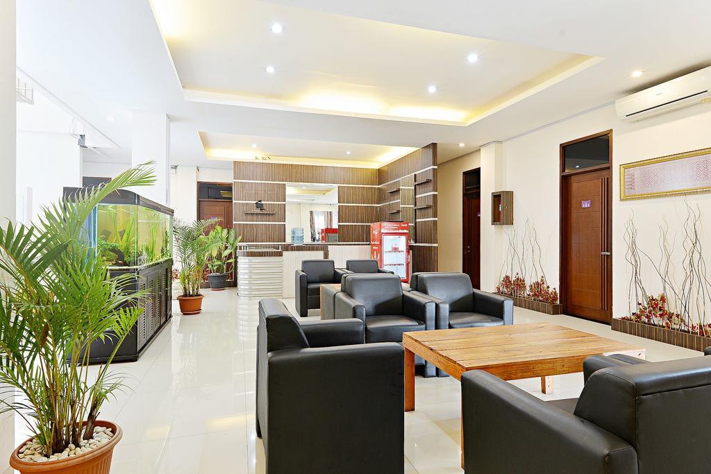 בנדונג Zen Rooms Riau Natuna מראה חיצוני תמונה