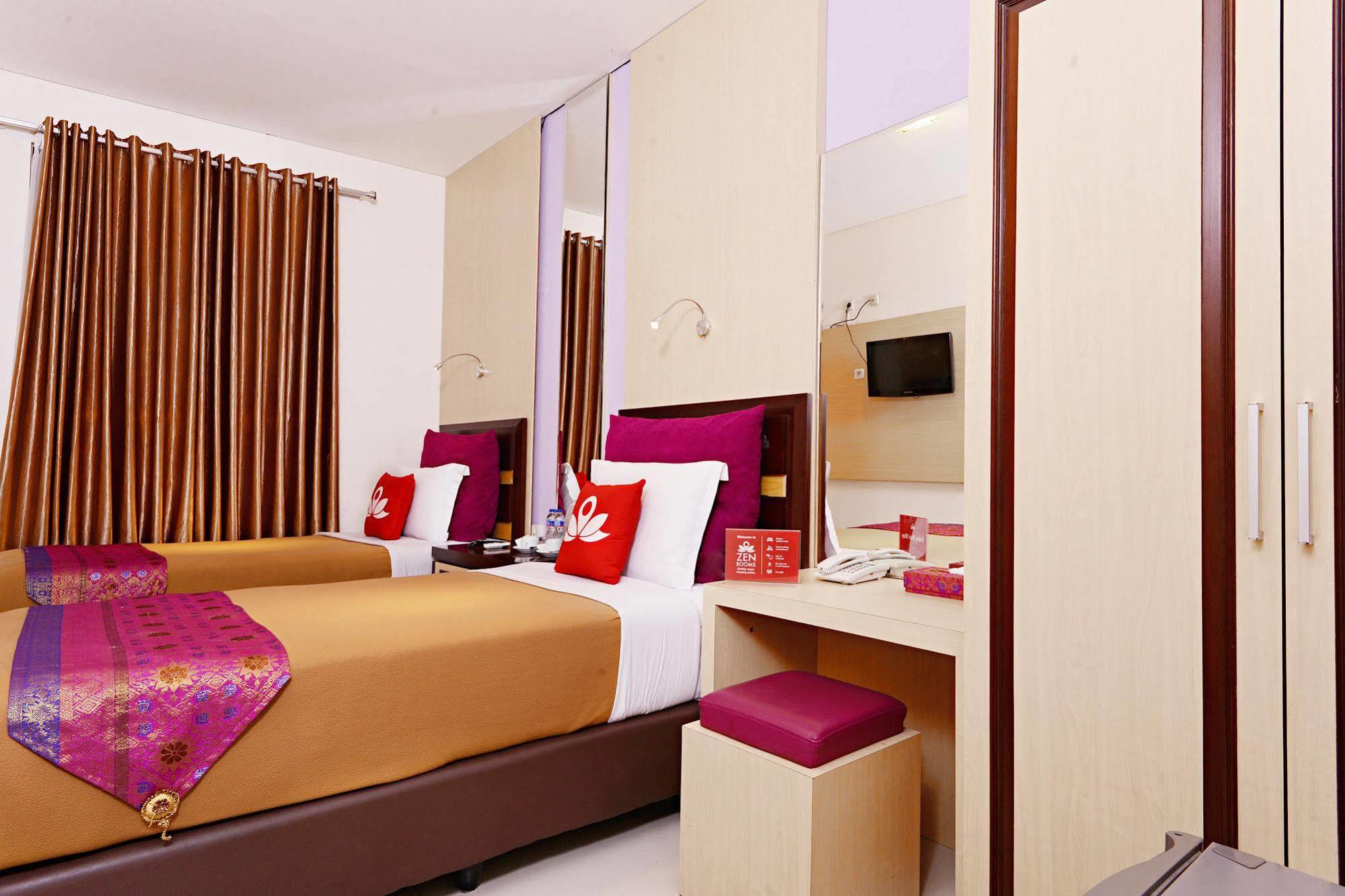 בנדונג Zen Rooms Riau Natuna מראה חיצוני תמונה