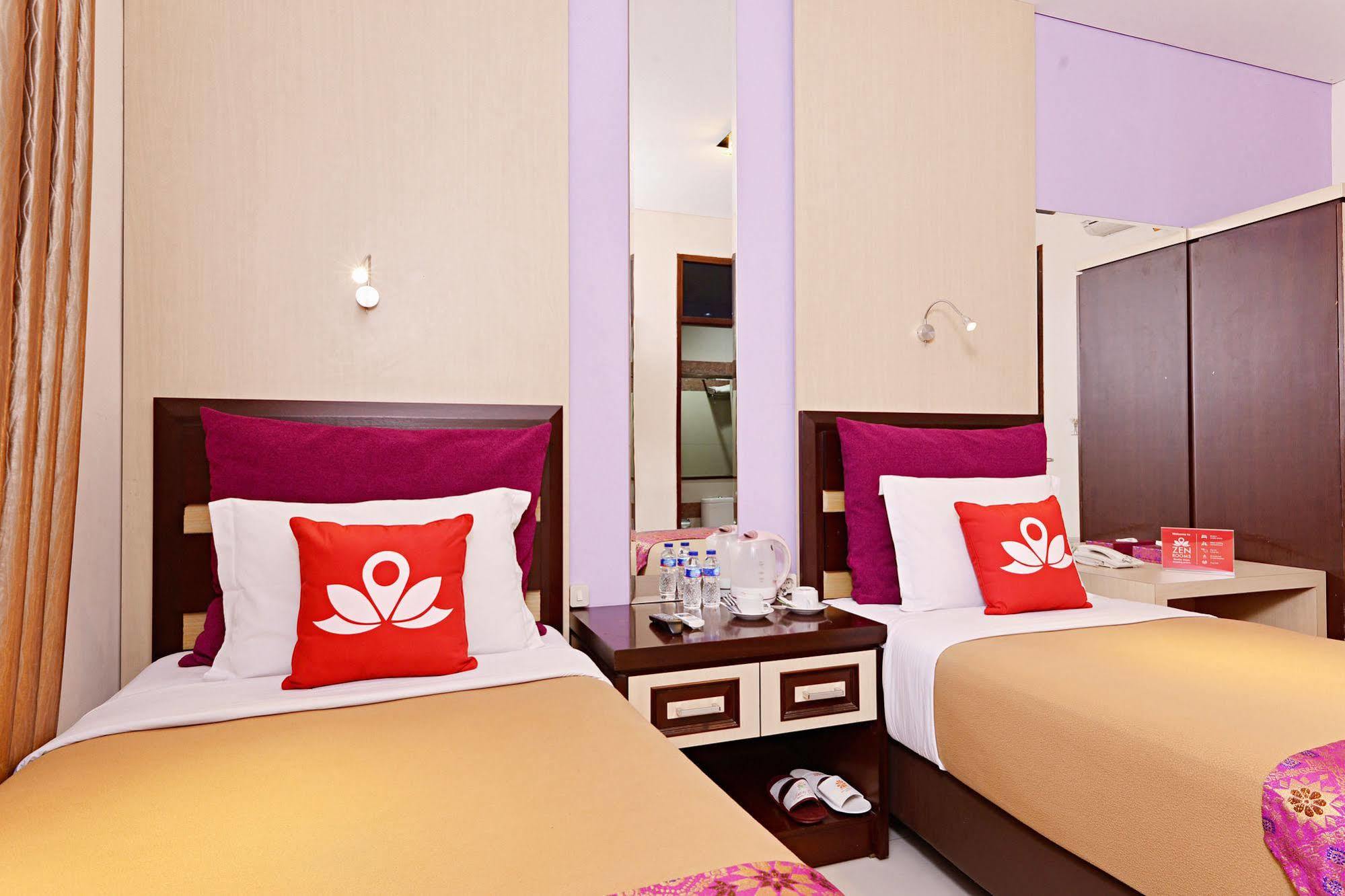 בנדונג Zen Rooms Riau Natuna מראה חיצוני תמונה